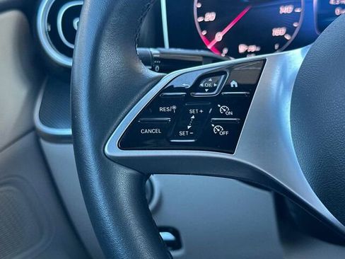 Used 2025 Mercedes-Benz C 300 4MATIC Sedan image 28