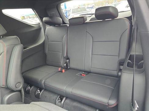 New 2026 Chevrolet Traverse RS image 17