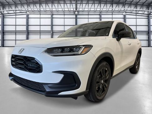 New 2027 Honda HR-V Sport image 1