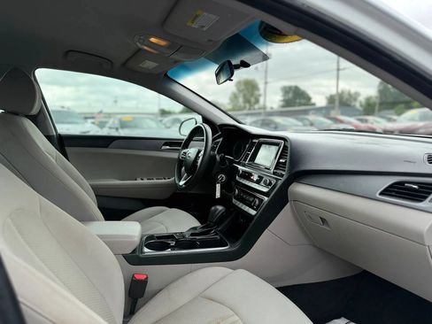 Used 2019 Hyundai Sonata SE FWD image 26