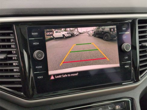 Used 2022 Volkswagen Atlas Cross Sport SEL R-Line image 15