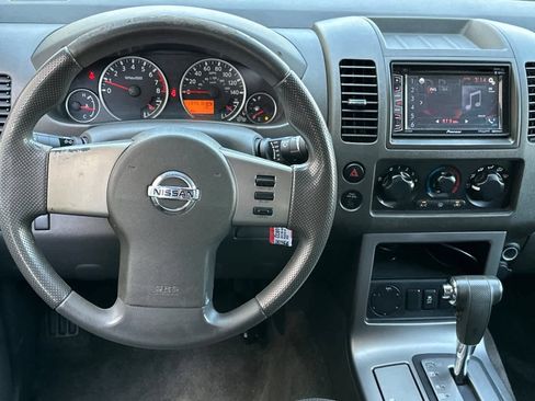 Used 2012 Nissan Pathfinder S RWD image 14