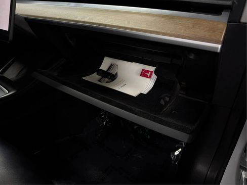 Used 2022 Tesla Model 3 image 35