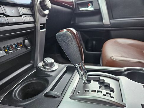 Used 2021 Toyota 4Runner Limited image 24