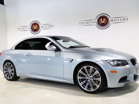 Used 2011 BMW M3 Convertible RWD image 6