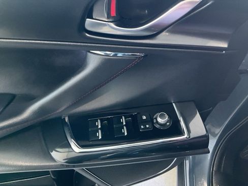 Used 2023 MAZDA CX-9 Carbon Edition image 6