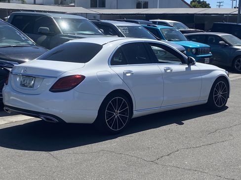 Used 2021 Mercedes-Benz C 300 Sedan image 3