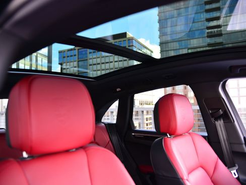 New 2026 Porsche Macan Turbo image 15