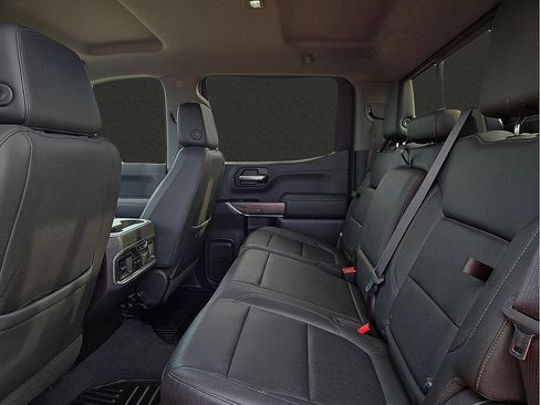 Used 2019 Chevrolet Silverado 1500 LTZ w/ LTZ Plus Package AWD/4WD image 8