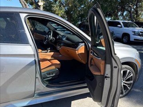 Used 2019 BMW X6 xDrive35i w/ M Sport Package image 12