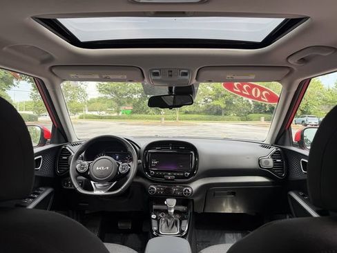 Certified 2022 Kia Soul GT-Line FWD image 36
