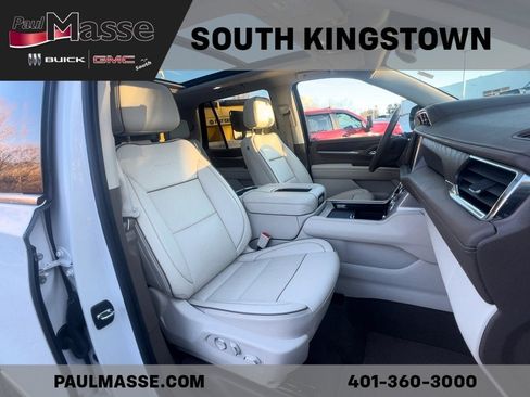 Used 2023 GMC Yukon Denali image 16