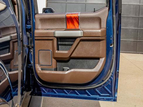 Used 2019 Ford F150 King Ranch w/ Equipment Group 601A Luxury image 38