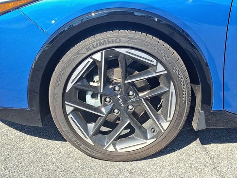 New 2025 Kia K4 GT-Line w/ GT-Line Premium Package image 5