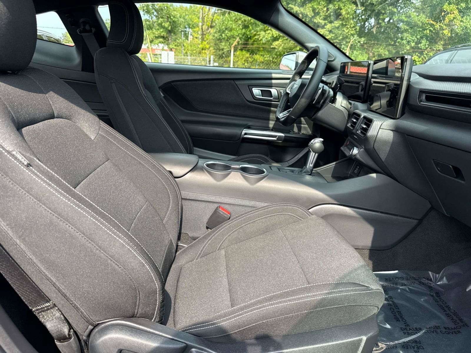 Used 2026 Ford Mustang GT RWD image 25