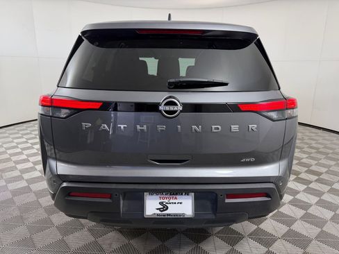 Used 2024 Nissan Pathfinder S AWD/4WD image 9