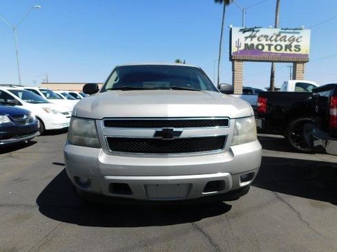 Used 2008 Chevrolet Tahoe LS image 2