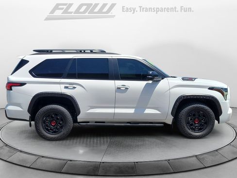 Used 2025 Toyota Sequoia TRD Pro AWD/4WD image 8