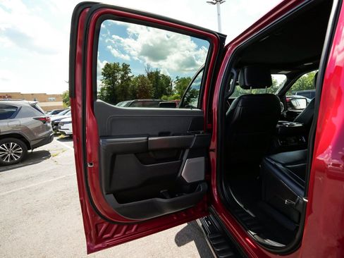 Used 2024 Ford F150 Lariat w/ Equipment Group 502A High AWD/4WD image 14