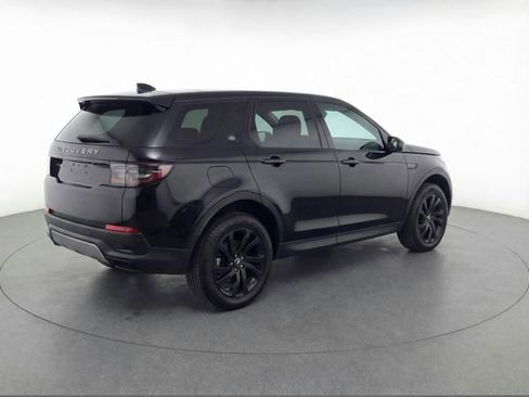 Used 2025 Land Rover Discovery Sport S image 48