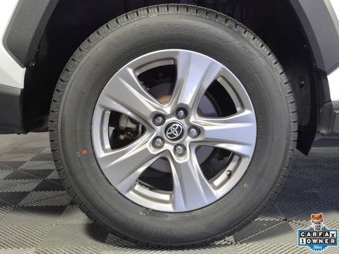 Certified 2024 Toyota RAV4 XLE AWD/4WD image 27