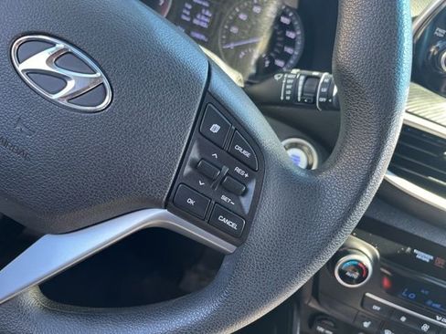 Used 2019 Hyundai Tucson SEL AWD/4WD image 38