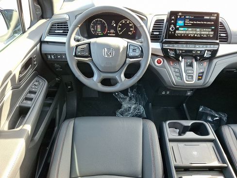 New 2026 Honda Odyssey Sport-L image 7