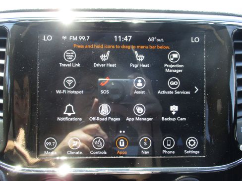 Used 2022 Jeep Grand Cherokee Laredo X image 23