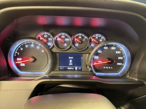 Used 2021 Chevrolet Silverado 1500 Custom image 18
