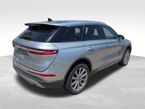 Used 2022 Lincoln Corsair AWD image 5