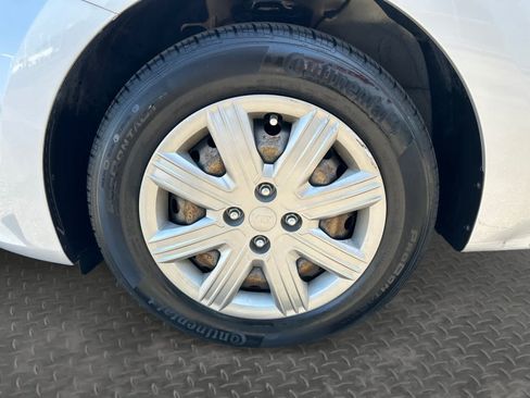Used 2021 Kia Rio LX FWD image 9