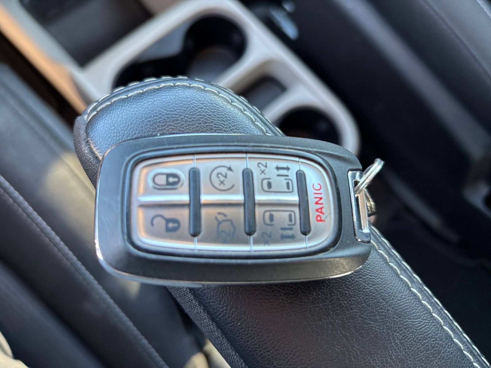 Used 2024 Chrysler Voyager LX FWD image 26
