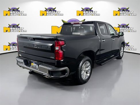Used 2021 Chevrolet Silverado 1500 LTZ w/ Z71 Off-Road Package image 5