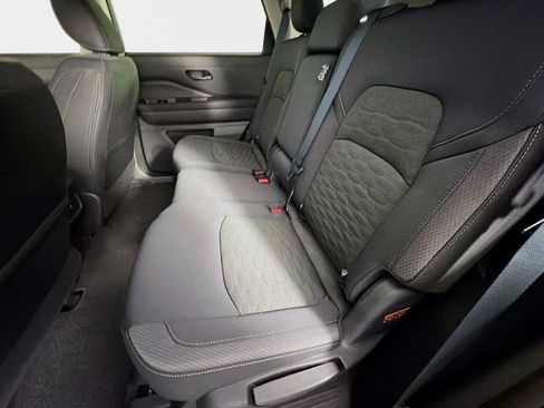 New 2026 Nissan Pathfinder SV image 21