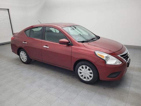 Used 2019 Nissan Versa SV FWD image 11