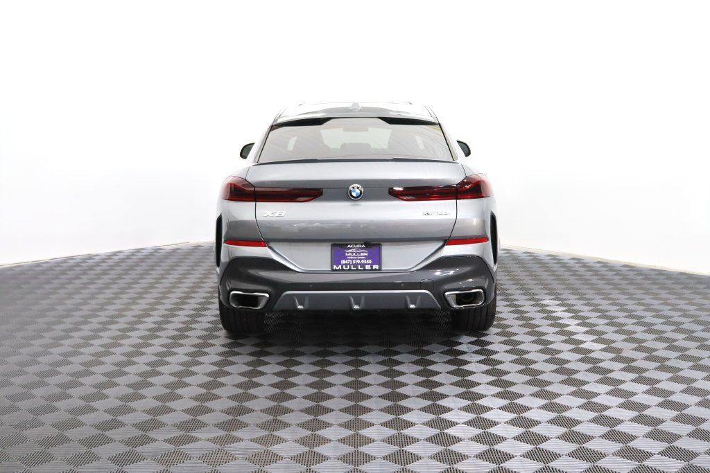 Used 2026 BMW X6 xDrive40i w/ Executive Package AWD/4WD image 7