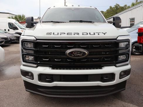 Used 2025 Ford F250 Lariat w/ Lariat Ultimate Package AWD/4WD image 2