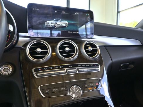 Used 2021 Mercedes-Benz C 300 4MATIC Cabriolet image 24