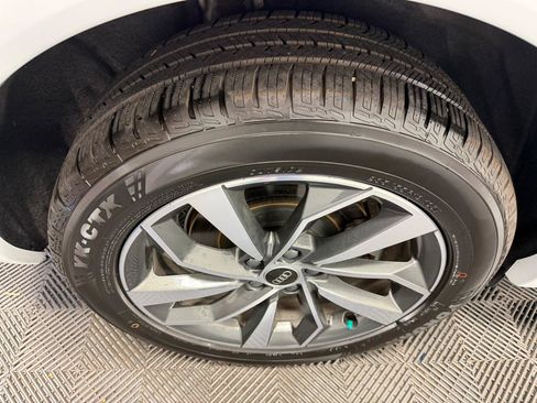 Used 2023 Audi Q5 2.0T Premium Plus AWD/4WD image 40