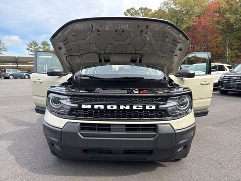 New 2025 Ford Bronco Sport Outer Banks image 16