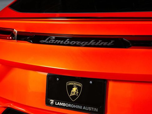 Used 2024 Lamborghini Urus S AWD/4WD image 47
