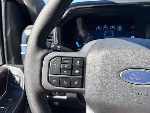 New 2026 Ford F250 Lariat image 32