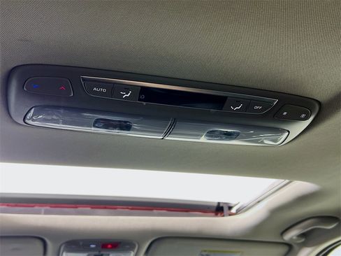 Used 2023 Kia Telluride S w/ S Sunroof Package image 28