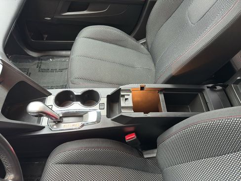 Used 2015 GMC Terrain SLE image 26