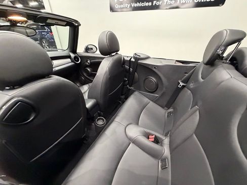 Used 2012 MINI Cooper Convertible image 24