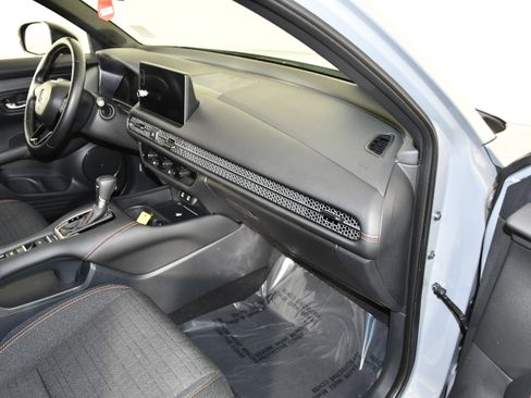 Used 2026 Honda HR-V Sport image 40