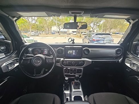 Used 2020 Jeep Wrangler Unlimited Sport S image 34