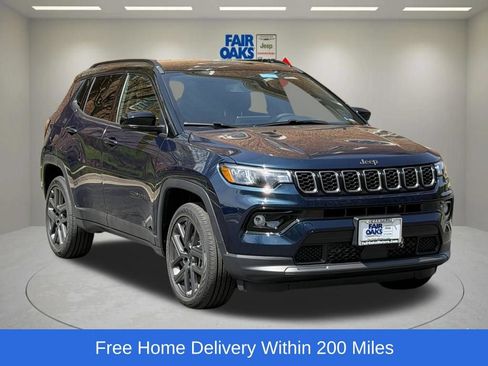 New 2026 Jeep Compass Limited w/ Sun, Sound & Navigation Group AWD/4WD image 1