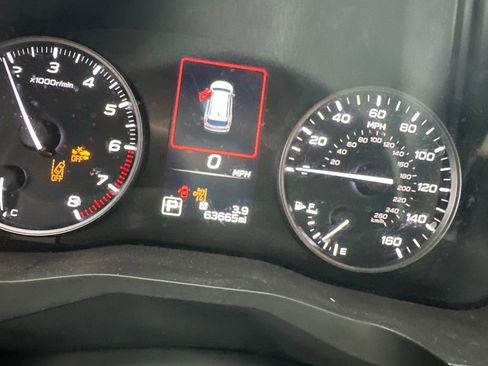 Used 2024 Subaru Ascent Premium w/ Convenience Package AWD/4WD image 10