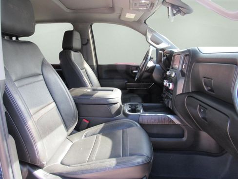 Used 2022 GMC Sierra 2500 Denali image 43